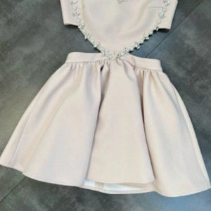 PREPOMP spring 2022 Sleeveless diamond Hollowed-out High-waisted backless Beige